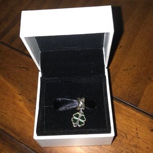 Pandora Green 4 leaf clover charm
